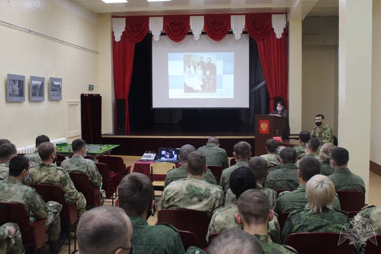Военнослужащие красноярского соединения провели мероприятия памяти генерала армии Ивана Маслянникова