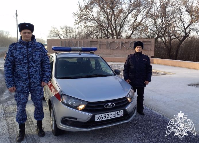Сотрудники Росгвардии предотвратили угон автомобиля в Красноярском крае 