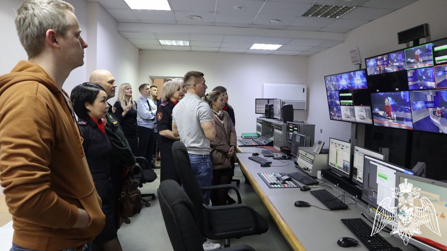 В Сибирском округе Росгвардии прошел учебно-методический сбор руководителей пресс-служб 