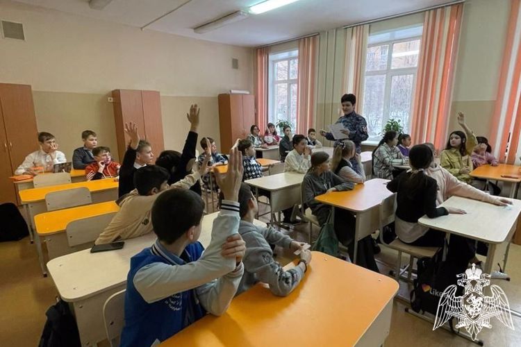 Сотрудники Росгвардии приняли участие в мероприятиях ко Дню Сталинградской битвы