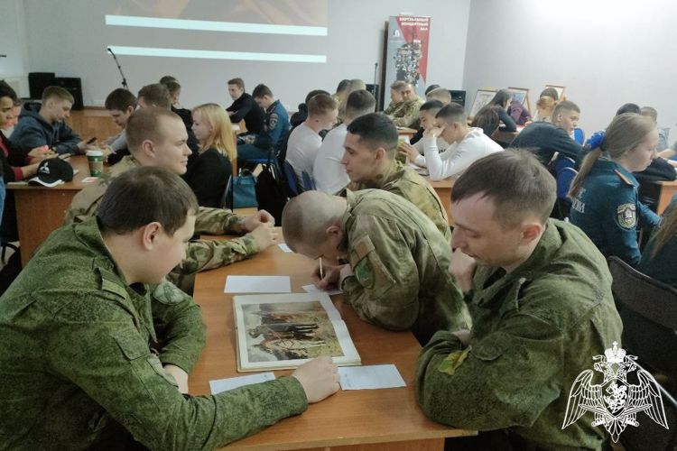 В Железногорске военнослужащие Росгвардии приняли участие в интеллектуальном квизе