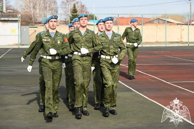 Сотрудники Росгвардии приняли участие в военно-спортивной игре «Победа»