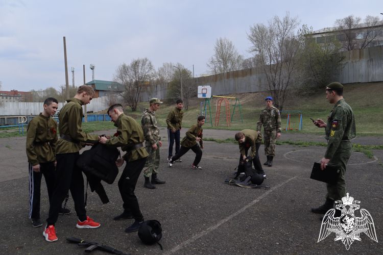 Ветераны спецподразделения Управления Росгвардии по Красноярском краю приняли участие в марафоне «Память жива»