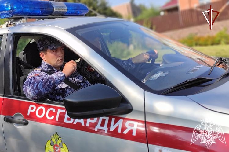 Красноярскими росгвардейцами задержан злоумышленник, ограбивший местного жителя