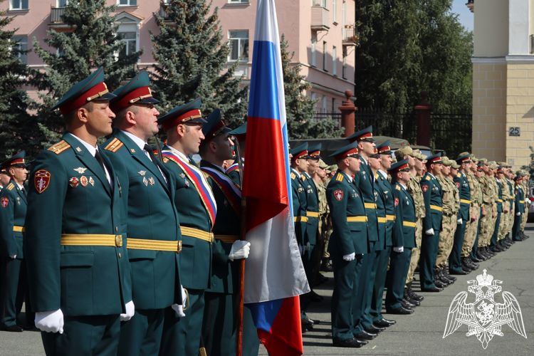 Воинской части Росгвардии в Железногорске вручено боевое знамя