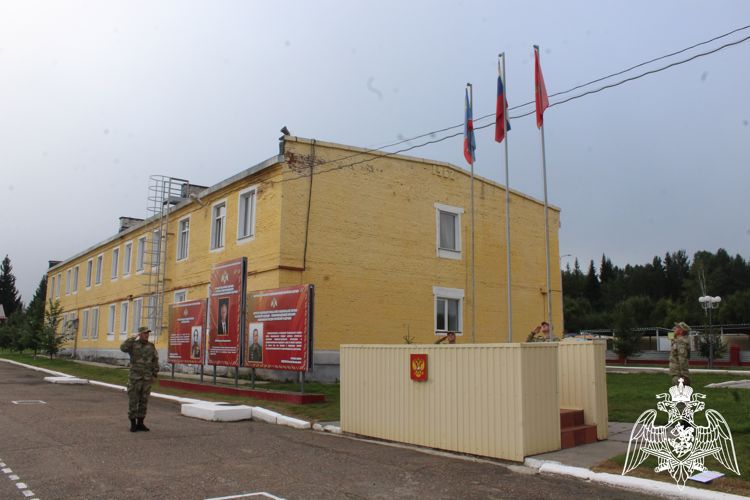 Военнослужащие Росгвардии в Зеленогорске участвуют в мероприятиях, посвященных  Дню государственного флага России
