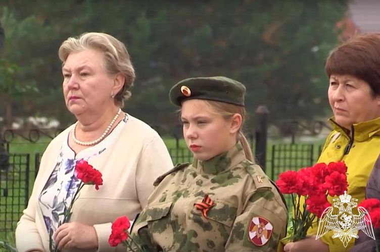 Росгвардейцы в Зеленогорске присоединились к мероприятию, посвященному окончанию Второй мировой войны
