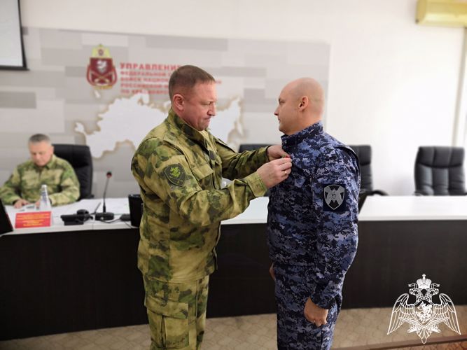 Офицерам Управления Росгвардии по Красноярскому краю вручены государственные награды