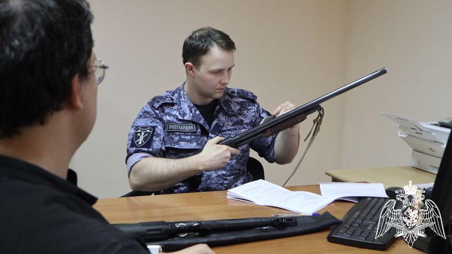 В городском подразделении лицензионно-разрешительной работы Росгвардии подвели итоги операции «Оружие»