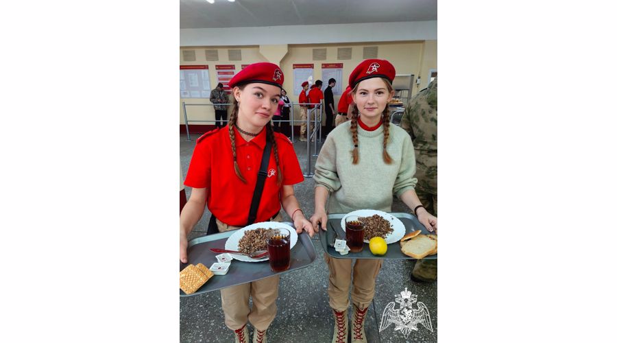 В Зеленогорске на базе воинской части Росгвардии прошёл Всероссийский День призывника 