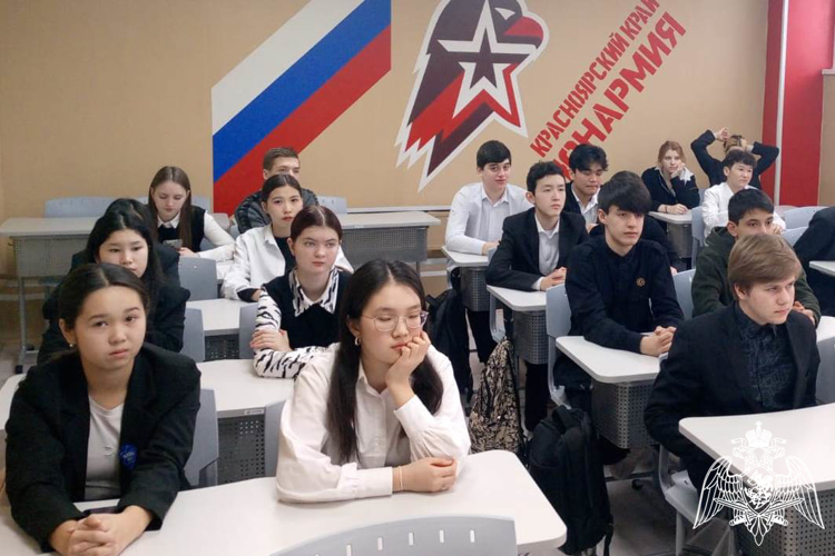 Военнослужащие Росгвардии совместно с казаками  провели урок Мужества