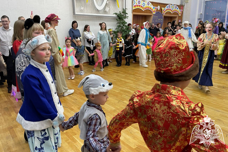 Зеленогорские военнослужащие Росгвардии подготовили для своих детей праздничные мероприятия