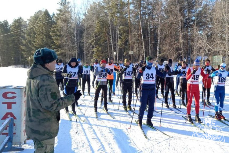В Красноярском соединении Росгвардии прошел чемпионат  по зимнему офицерскому троеборью   