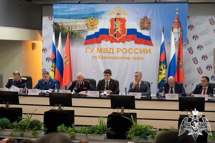 Начальник штаба Управления Росгвардии по Красноярскому краю участие в заседании Коллегии краевого Управления МВД России по итогам правоохранительной деятельности