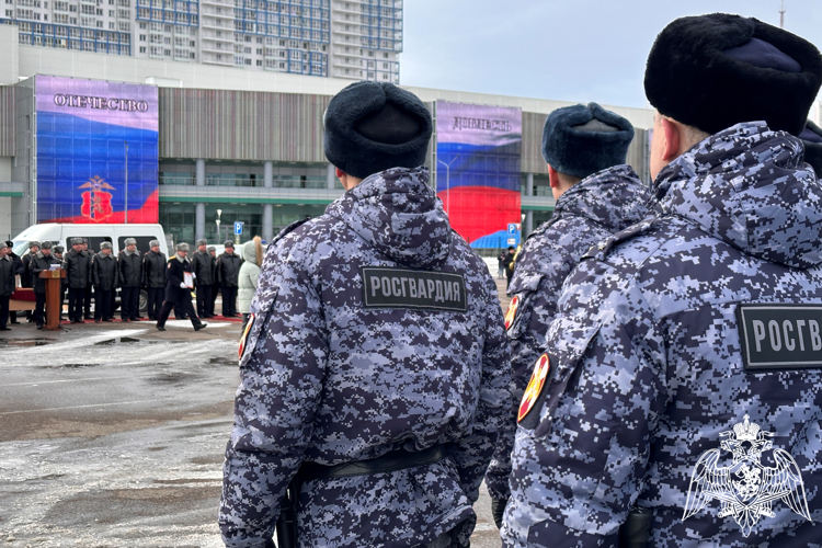 Красноярские росгвардейцы приняли участие в едином разводе нарядов сил и средств, заступающих на охрану общественного порядка