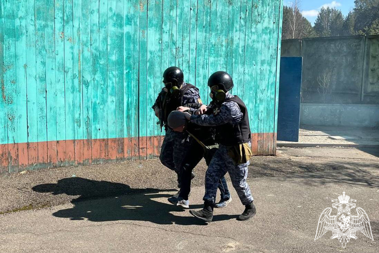 В Железногорске военнослужащие и сотрудники Росгвардии приняли участие в  межведомственных учениях,  посвященых ликвидаторам аварии на Чернобыльской АЭС
