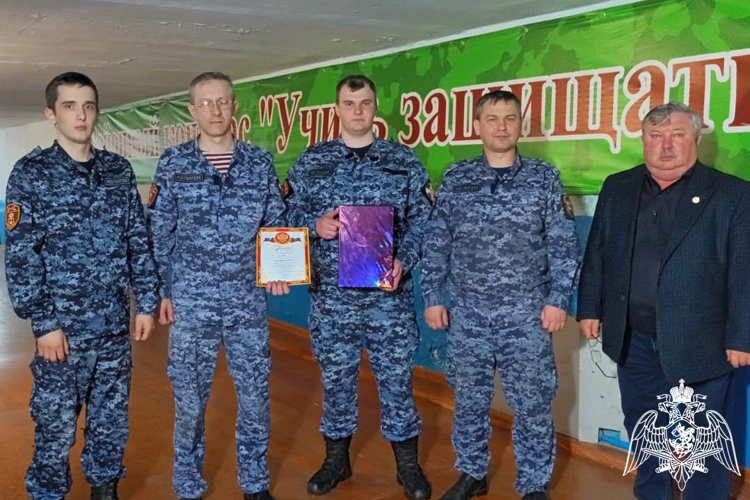 Росгвардейцы из Минусинска заняли призовое место на Межрегиональном турнире по пулевой стрельбе, посвященном памяти Героя России Ивана Кропочева