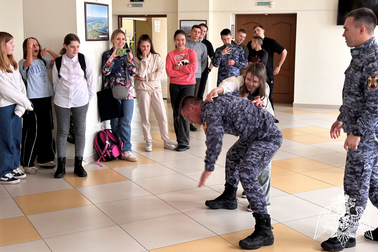 День открытых дверей прошел на территории городского управления вневедомственной охраны Росгвардии