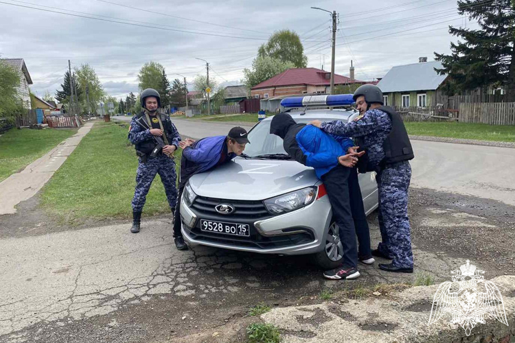 Сотрудники Росгвардии приняли участие во Всероссийских антитеррористических учениях на объектах образования