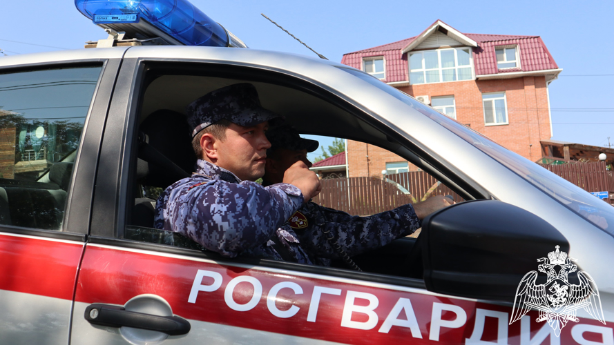 В  Шарыпово росгвардейцы вернули родственникам пропавшую женщину