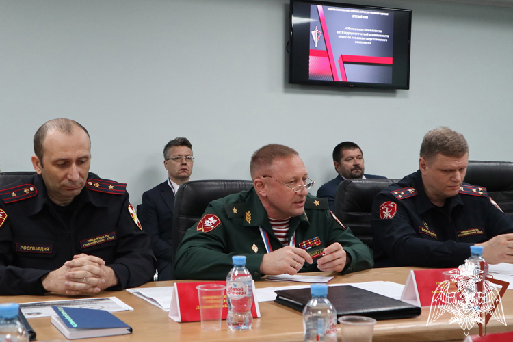Выставка Росгвардии «День передовых технологий обеспечения безопасности личности, общества и государства – 2024» продолжает работать в Красноярске