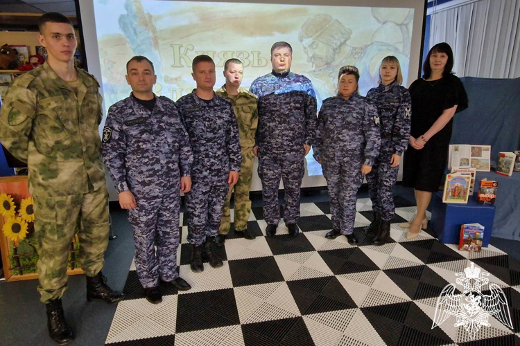 В Красноярском крае военнослужащие и сотрудники Росгвардии приняли участие в мероприятиях, посвященных Дню Крещения Руси