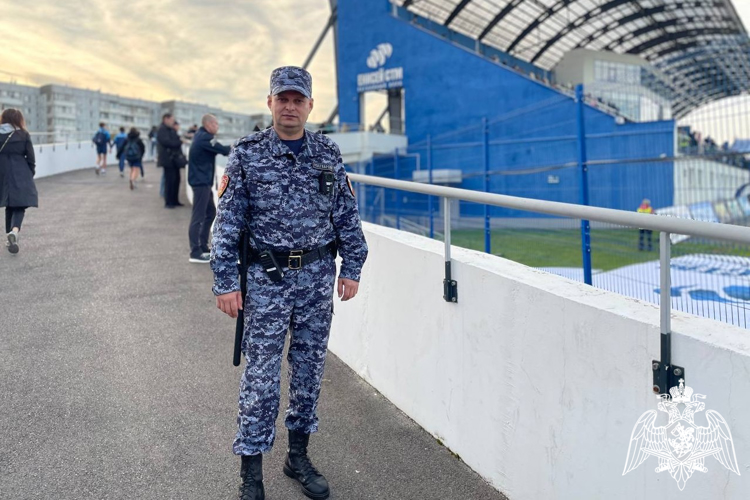 Росгвардия обеспечила безопасность 1/2 Чемпионата России по регби в Красноярске