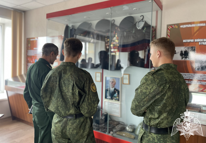 Красноярские кадеты посетили подразделение  вневедомственной охраны Росгвардии