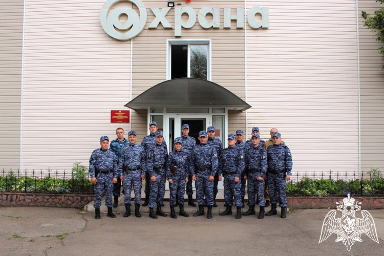 В г. Шарыпово росгвардейцы сдали нормативы ГТО