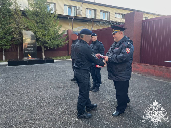 СОБР Управления Росгвардии по Красноярскому краю сегодня отмечает свой профессиональный праздник