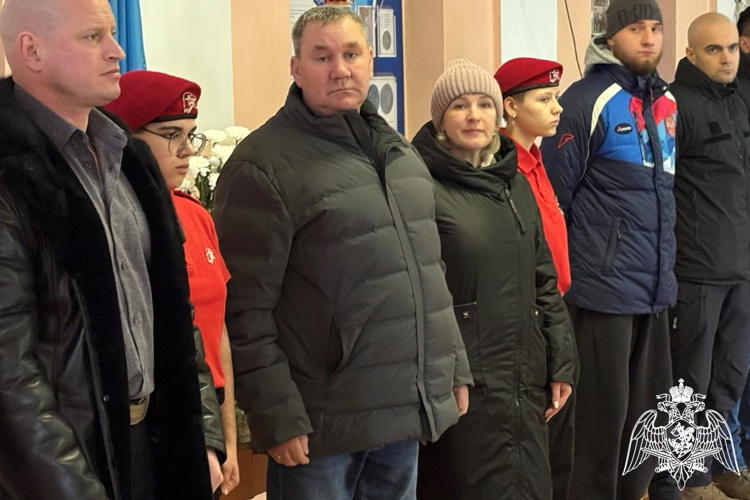 Погибшего героя росгвардейца вспоминают в Канске