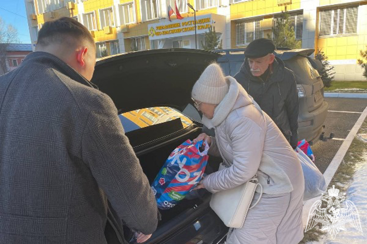 Ветераны красноярской Росгвардии отправили партию гуманитарной помощи бойцам СВО