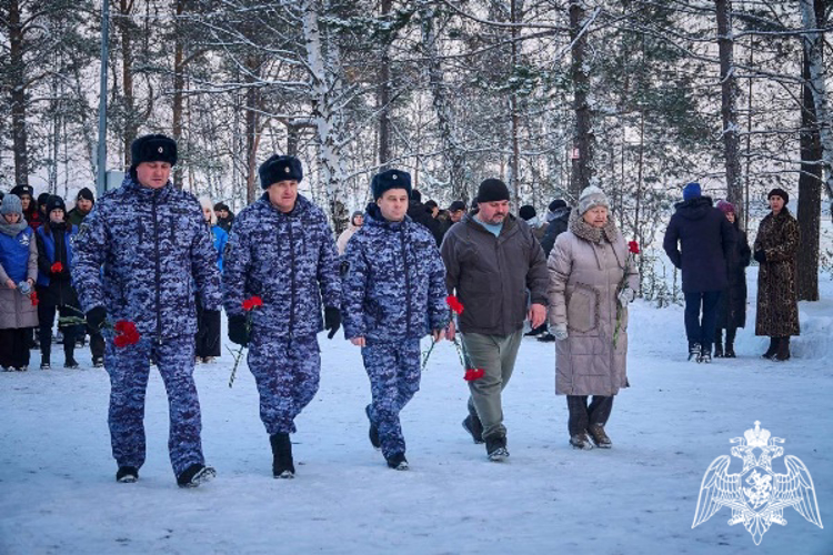 В День неизвестного солдата росгвардейцы  почтили память погибших воинов