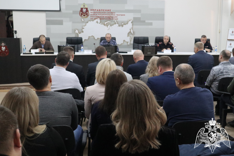 В Красноярске состоялось заседание Координационного совета по взаимодействию с частными охранными организациями