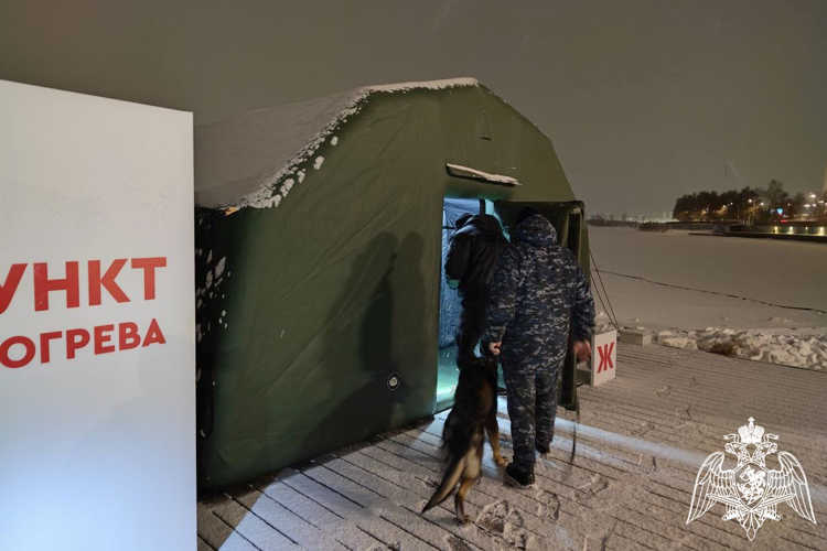 Красноярские росгвардейцы обеспечили охрану порядка во время крещенских праздников