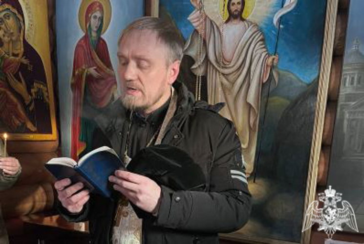 В зеленогорской воинской части Росгвардии прошел благодарственный молебен