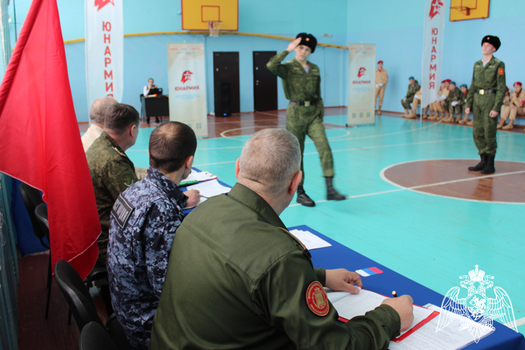 Шарыповские росгвардейцы стали судьями на этапе Краевого конкурса по строевой подготовке