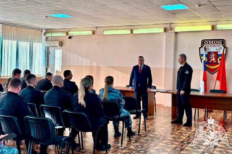 Депутат  Государственной Думы посетил  красноярские спецподразделения Росгвардии