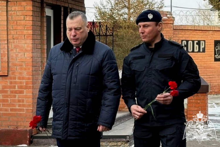 Депутат  Государственной Думы посетил  красноярские спецподразделения Росгвардии