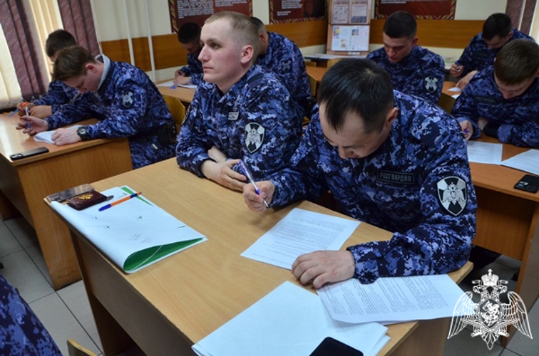 Конкурс профессионального мастерства вневедомственной охраны Сибирского округа Росгвардии прошел в Красноярске