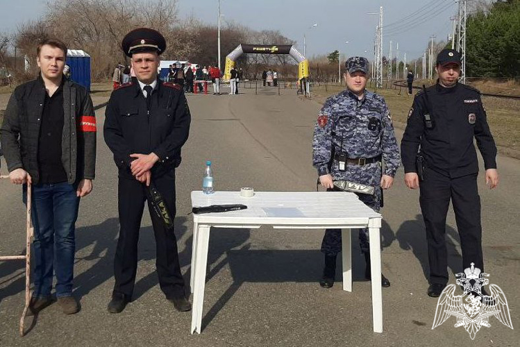 Росгвардия обеспечила безопасность вербного воскресенья в Красноярском крае