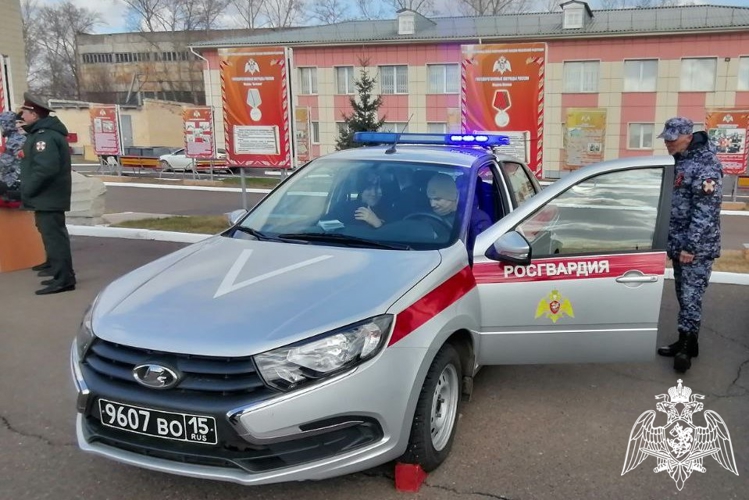 День призывника прошел на базе Красноярского управления вневедомственной охраны 