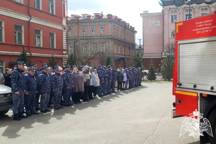 В Управлении Росгвардии по Красноярскому краю завершились пожаро-тактические занятия