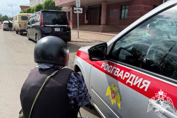 Совместное учение Росгвардии и МВД прошло на охраняемом объекте в Красноярске