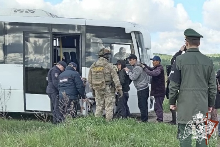 Спецназ Росгвардии в Красноярском крае принял участие в миграционном рейде