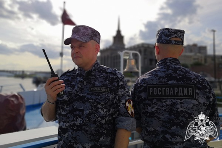 Росгвардейцы обеспечат безопасность круиза теплохода «Максим Горький» по Енисею