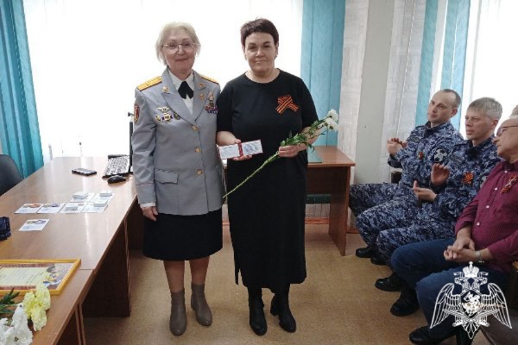 Активисты шарыповской Росгвардии получили награды