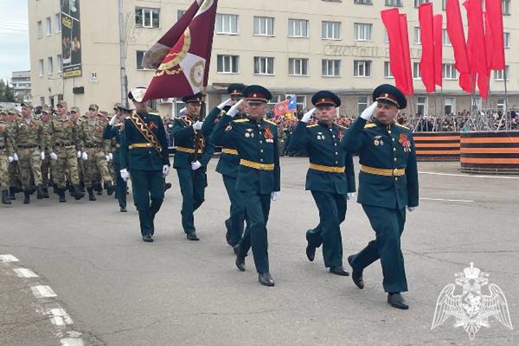 Военнослужащие Росгвардии Красноярского края приняли участие в параде Победы