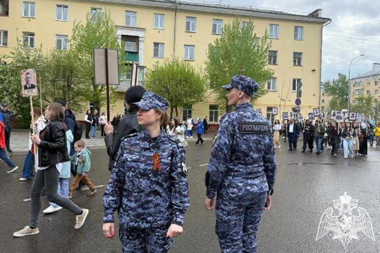 Военнослужащие Росгвардии Красноярского края приняли участие в параде Победы
