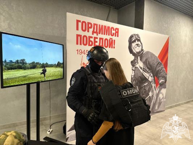 В Красноярске росгвардейцы в «Кристалл арене» представили свои локации